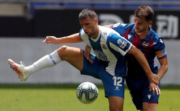 El Levante vuelve a hundir al Espanyol