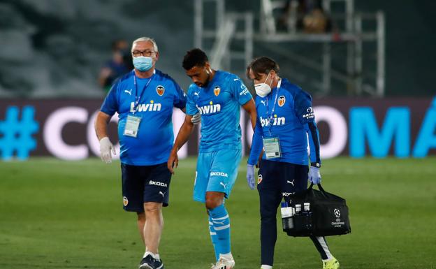 Coquelin tiene muy difícil volver esta temporada