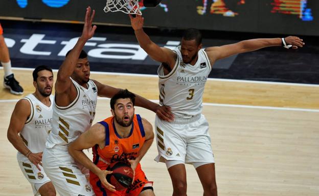 El Valencia Basket perdona al Real Madrid