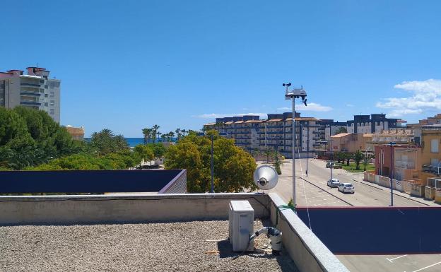 Miramar instala una estación meteorológica en la playa para prevenir lluvia y viento