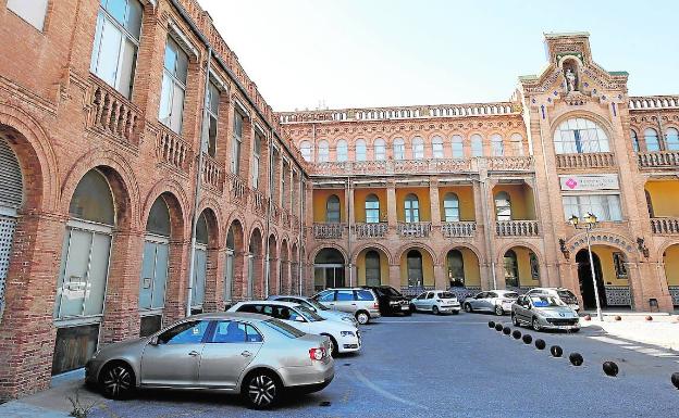 La plaza del Ayuntamiento y la de San Agustín inician un verano lleno de obras en Valencia