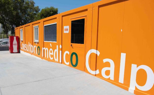 Xàbia, Calp y Dénia abren sus consultorios de verano pero no atenderán casos de Covid-19