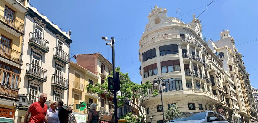 Las cámaras siguen sin uso a los cuatro años del cierre al tráfico del Carmen