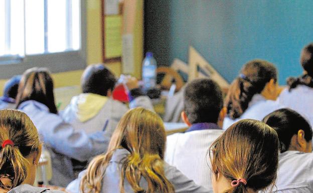 Directores de Primaria admiten que el próximo curso será excepcional y «algunas materias y alumnos» se verán afectados