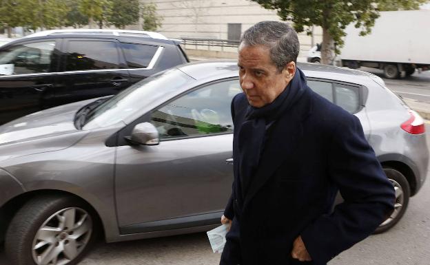 La UCO sospecha que el empresario detenido en Ibiza en la trama de Zaplana le ayudaba a blanquear