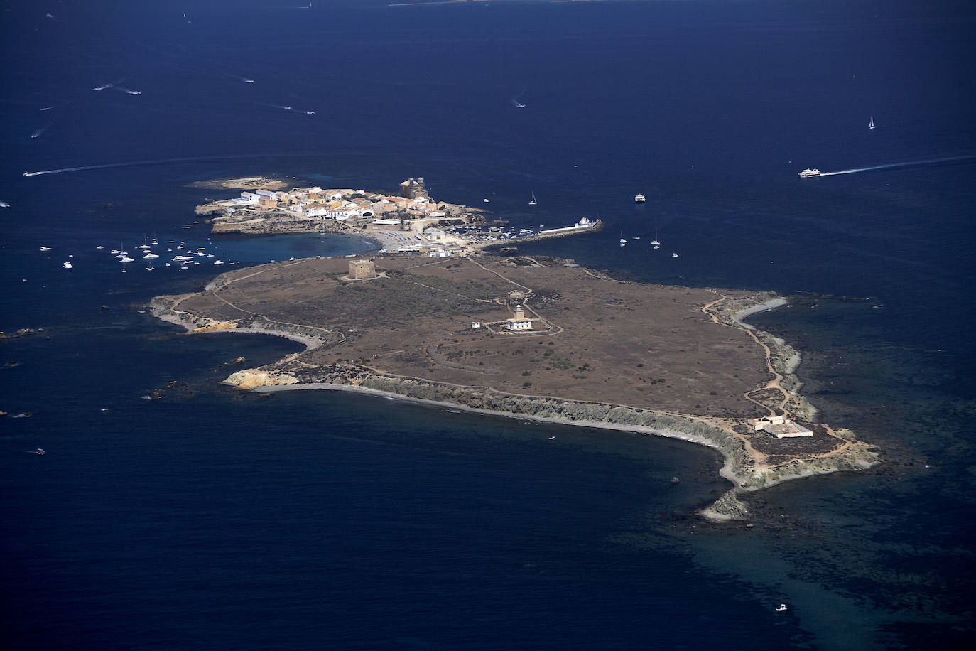 La mágica isla de Tabarca; entre piratas berberiscos y pescadores