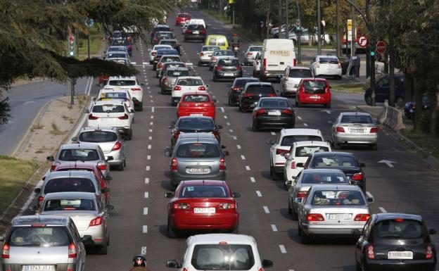 El Ayuntamiento saca a concurso acabar un carril ciclista paralizado en abril de 2017