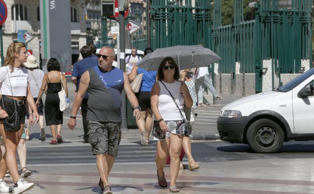 Las temperaturas llegan a los 32,5 grados en la Comunitat