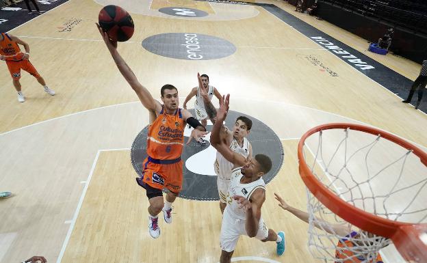 El Valencia Basket convocará a Abalde si el Real Madrid no paga