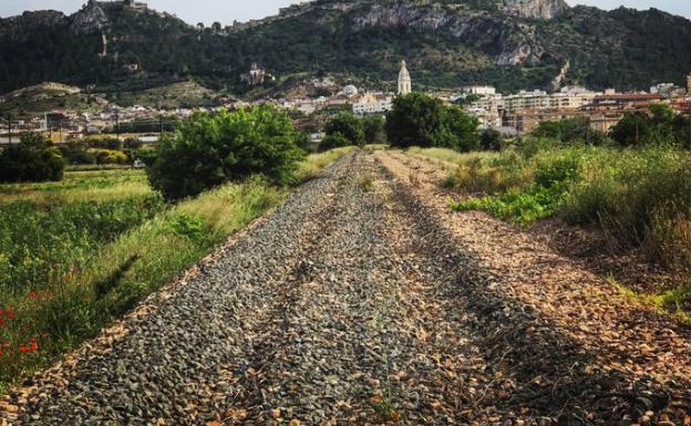 Comienza a perfilarse el proyecto de vía verde Xàtiva-Carcaixent