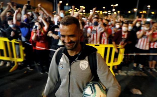 Juanfran: «Haber vivido experiencias extremas en el Levante al final sale a la luz»