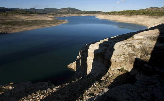 La reserva hidráulica del Júcar se sitúa en el 56,7% y la del Segura al 46,4%