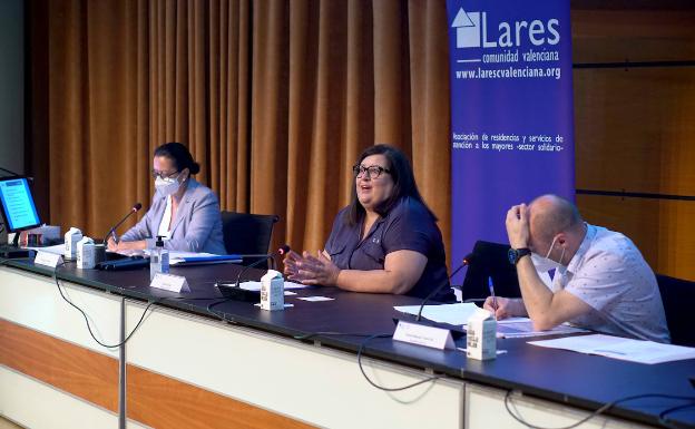 Lares conmemora sus 25 años «de compromiso y solidaridad»