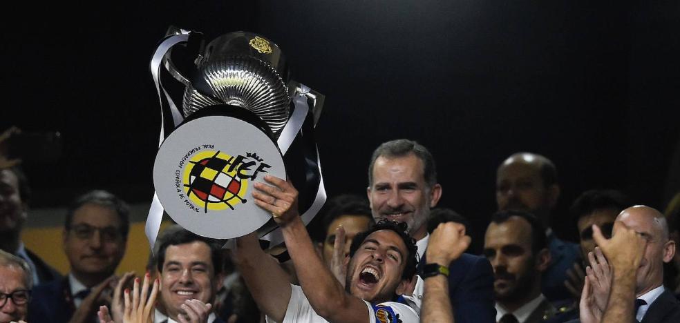 Parejo, tajante: «Me gustaría retirarme en el Valencia»