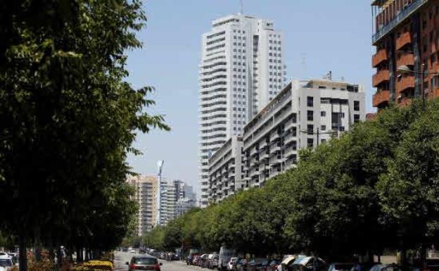 Tarde de apagón en la avenida de Francia y cortes de luz puntuales en toda Valencia