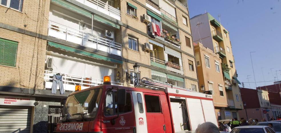 Policías denuncian que la ambulancia tardó una hora en el incendio de Casas de Bárcena