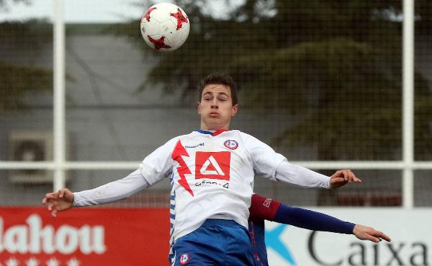 Del patio del colegio a Segunda B en sólo un año