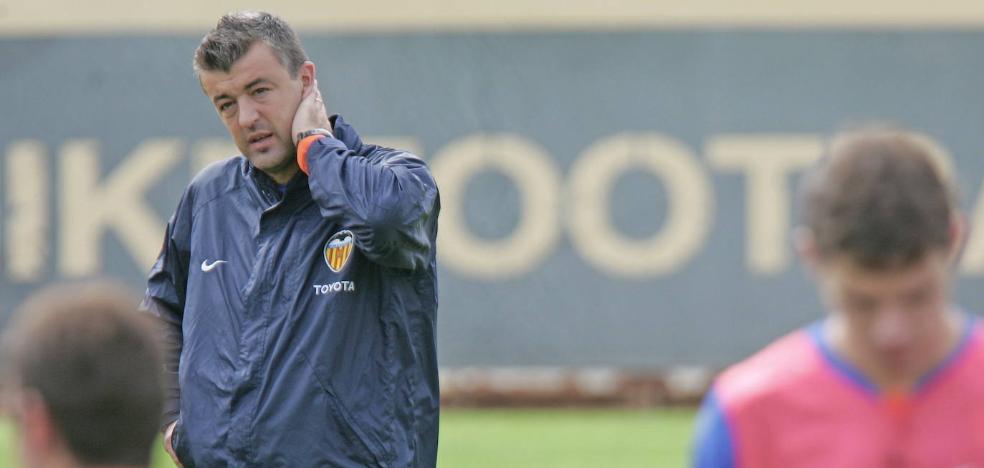 Óscar Fernández toma las riendas del Mestalla