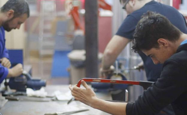 El Gobierno crea cinco nuevas cualificaciones profesionales de FP