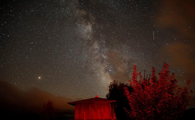 ¿Dónde ver la retransmisión en directo de la lluvia de Perseidas?