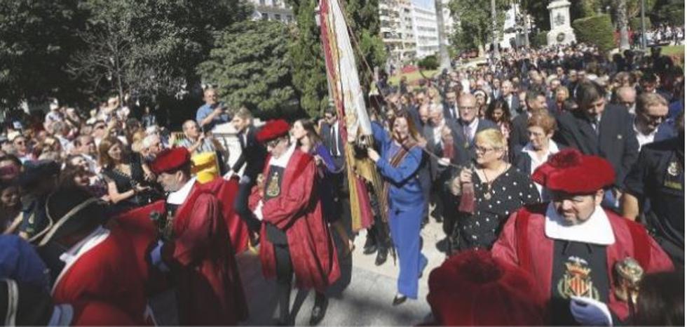 Ribó se pone de perfil en el 9 d'Octubre y evita hablar de suspensión de los actos masivos