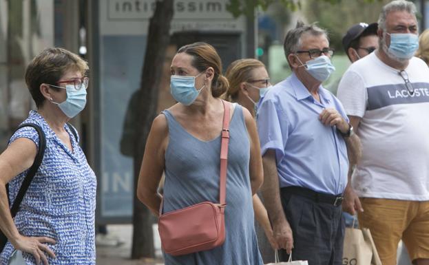 Las multas más caras por no llevar mascarilla llegan a los 400 euros