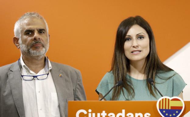 Roldán presenta su relevo como un movimiento consensuado con la dirección de Ciudadanos