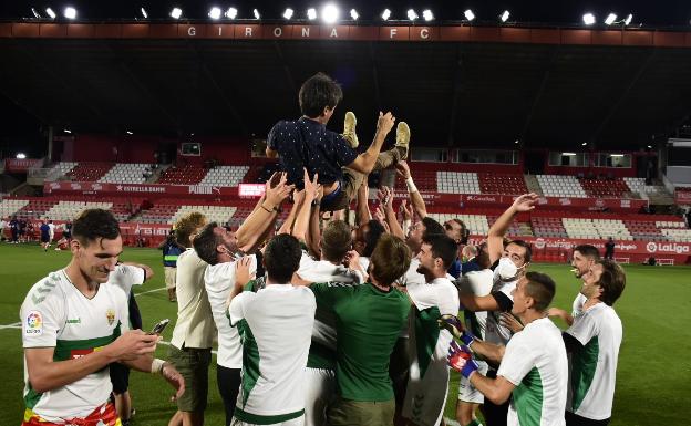 Elche exige la renovación de Pacheta tras dos ascensos en tres años