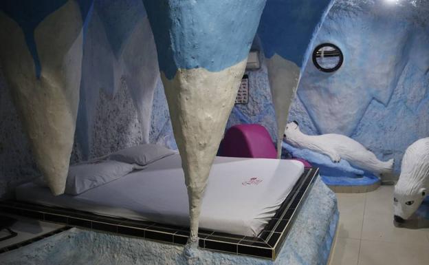 La Comunitat inspeccionará los 143 locales donde se ejerce la prostitución