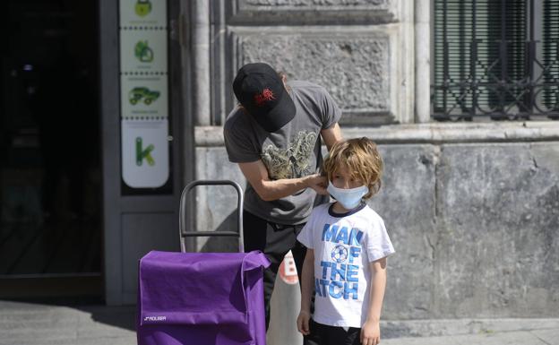 Los pediatras piden «responsabilidad» a los padres en la vuelta al cole