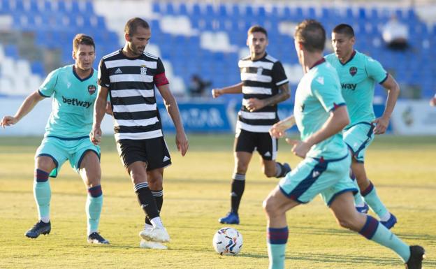 Campaña se apunta a la fiesta de Melero y De Frutos