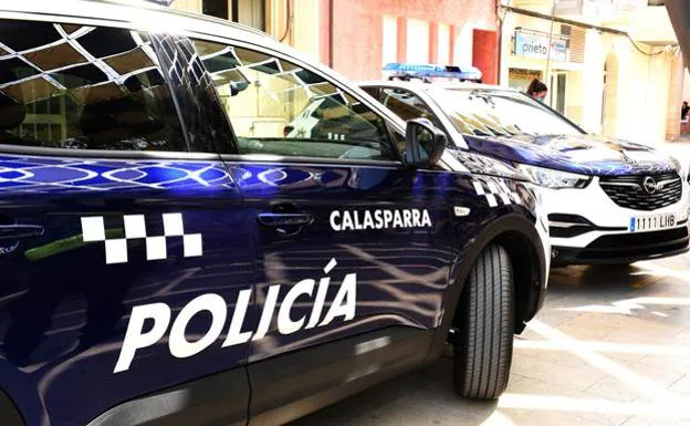 Un hombre apuñala a su hijo y después se suicida en Murcia