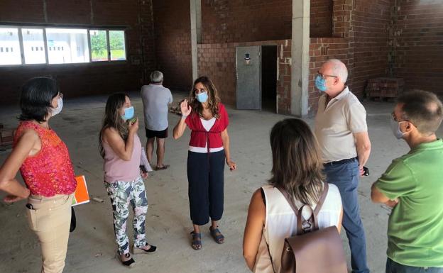 Sanidad ve viable la construcción de un segundo centro de salud en Carcaixent en el aulario