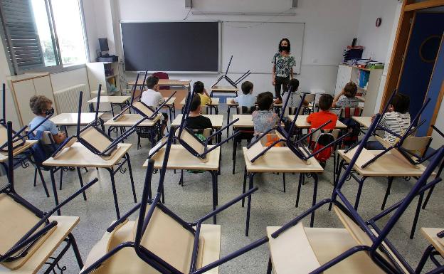 Torrevieja recurre la prohibición de la Generalitat a realizar test a los profesores