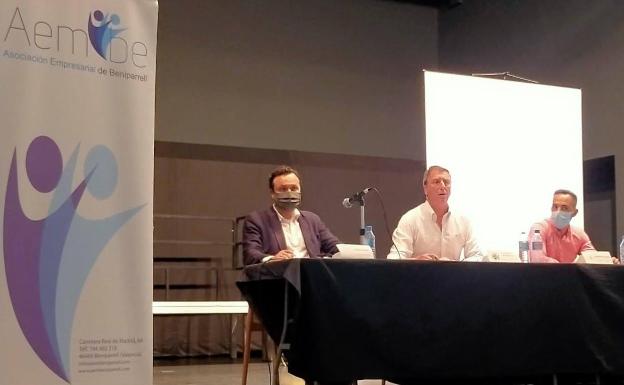 Beniparrell dotará de iluminación a los seis polígonos industriales en tres años