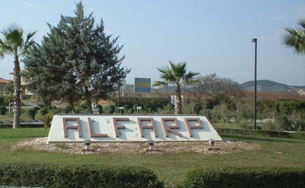 El Ayuntamiento clausurará la granja de Alfarp por carecer de licencia de actividad en vigor