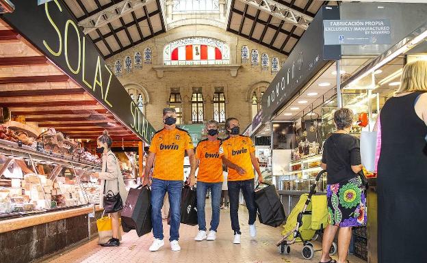 Bossio, Arias y Tendillo revolucionan el Mercado Central