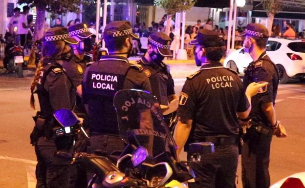 La Policía disuelve 68 fiestas en la última madrugada en Alicante