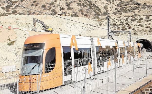 El Tram contará con una nueva línea entre Alicante y el hospital de San Juan