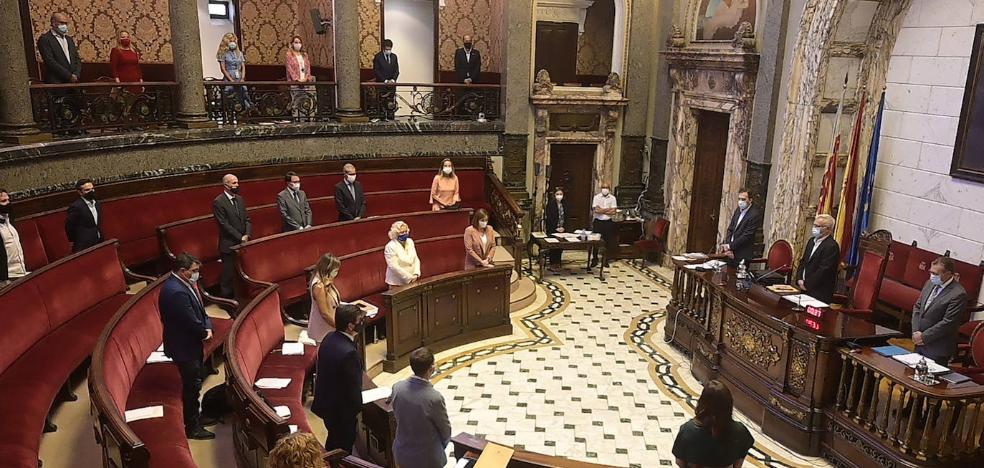 Sanjuán ofrece a PP y Cs negociar los Presupuestos antes de llevarlos al pleno