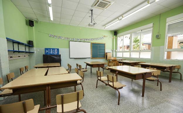 El Ayuntamiento de Alicante inicia un servicio para dar clases de recuperación a 150 alumnos al día