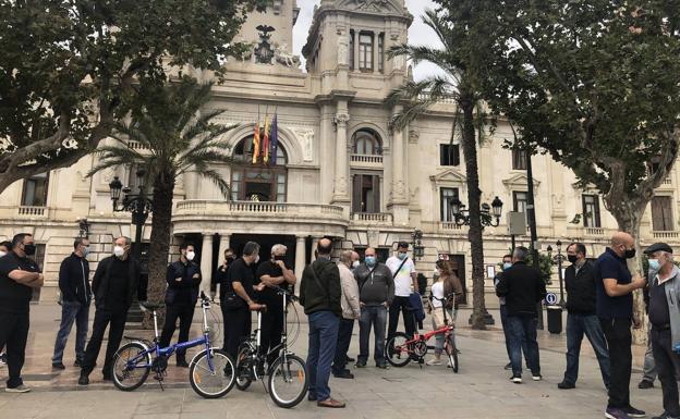 «La EMT está pasando por dificultades que no tenemos por qué pagarlas los trabajadores»