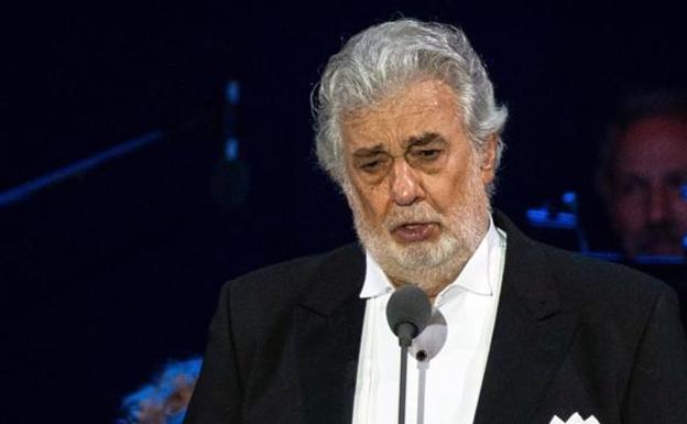 Plácido Domingo dirigirá mañana por primera vez la orquesta del Teatro Bolshói de Moscú