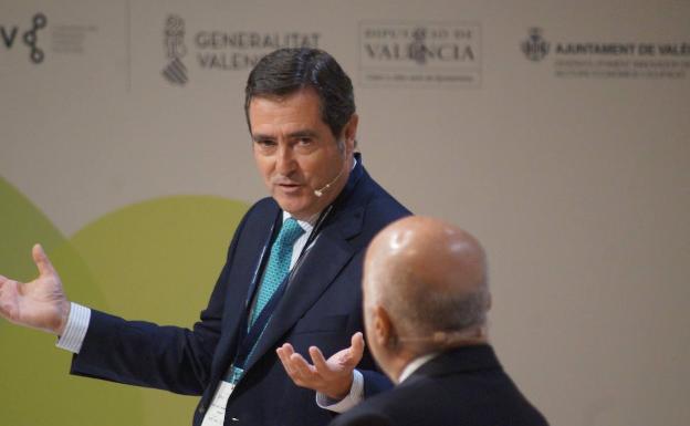 La CEOE y la Cámara piden en Valencia unidad para superar las consecuencias de la pandemia