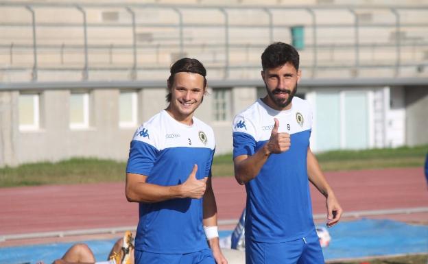 Hércules-Atzeneta, el fútbol vuelve al Rico Pérez ocho meses después