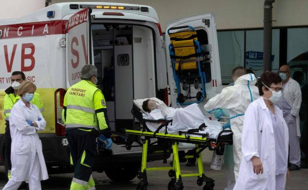 Nuevo repunte de contagios en la provincia de Alicante con 587 casos en un día