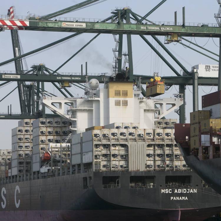 Los estibadores del Puerto presentan preaviso de huelga para noviembre
