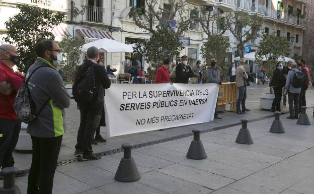 Los trabajadores arrancan del Consell la promesa de mantener Vaersa