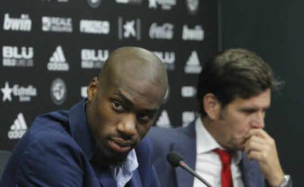 Kondogbia: «He redescubierto la belleza del fútbol en Valencia»
