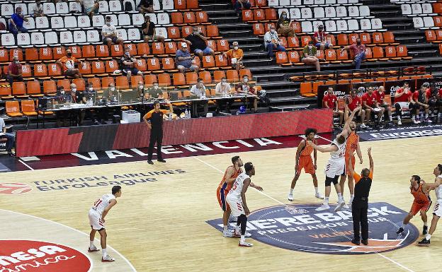 La Fonteta volverá a tener aficionados cuando la situación sanitaria lo permita